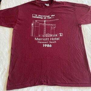 Newport Beach Marriott 1986 T-Shirt - Burgundy vintage single stitch